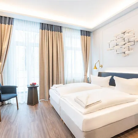 Otel Seetelhotel Pommerscher Hof