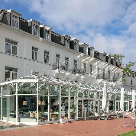 Seetelhotel Pommerscher Hof Otel Heringsdorf