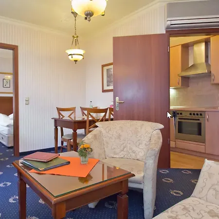 Otel Seetelhotel Pommerscher Hof