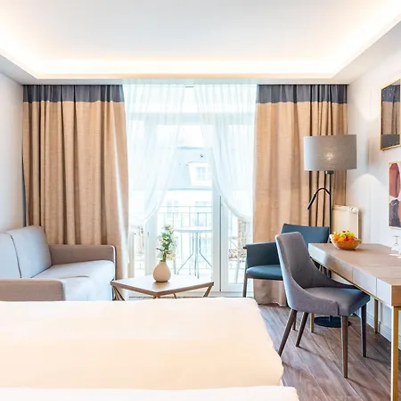 Seetelhotel Pommerscher Hof Otel 4*